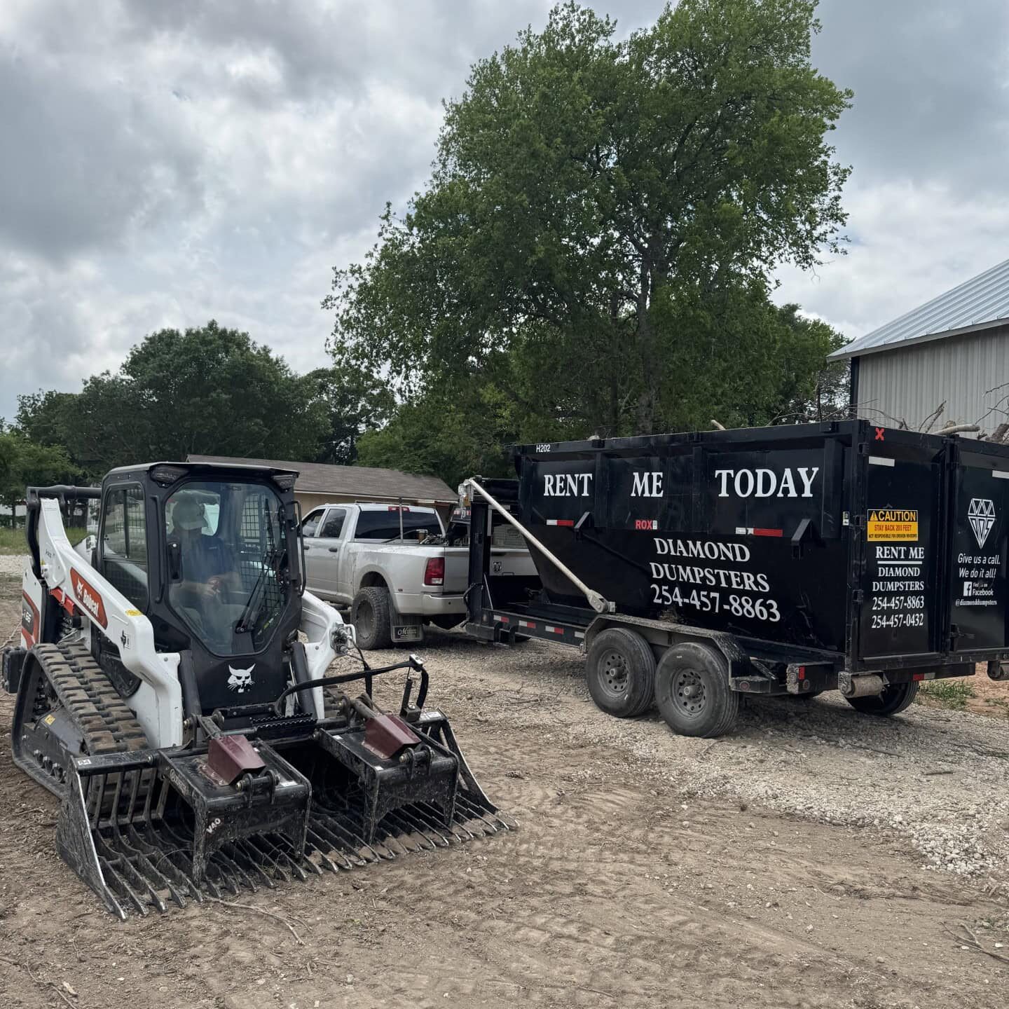Diamond Dumpsters Rental - Clean & Safe Dumpsters - Waco, Hewitt, Killeen